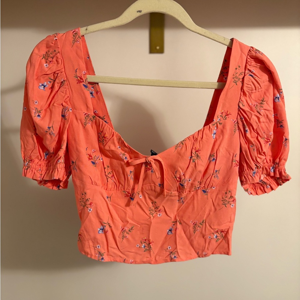 Forever 21 Coral Floral Puff Sleeve Blouse